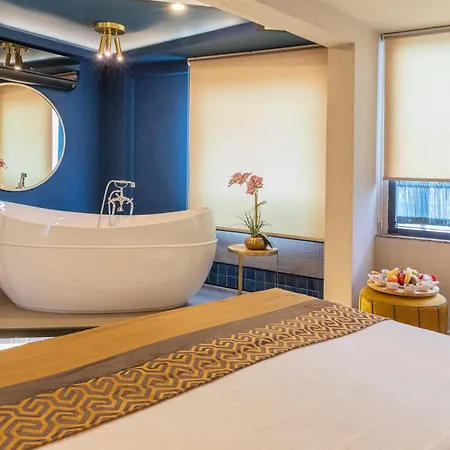 Ayramin Deluxe - Anex Hotel